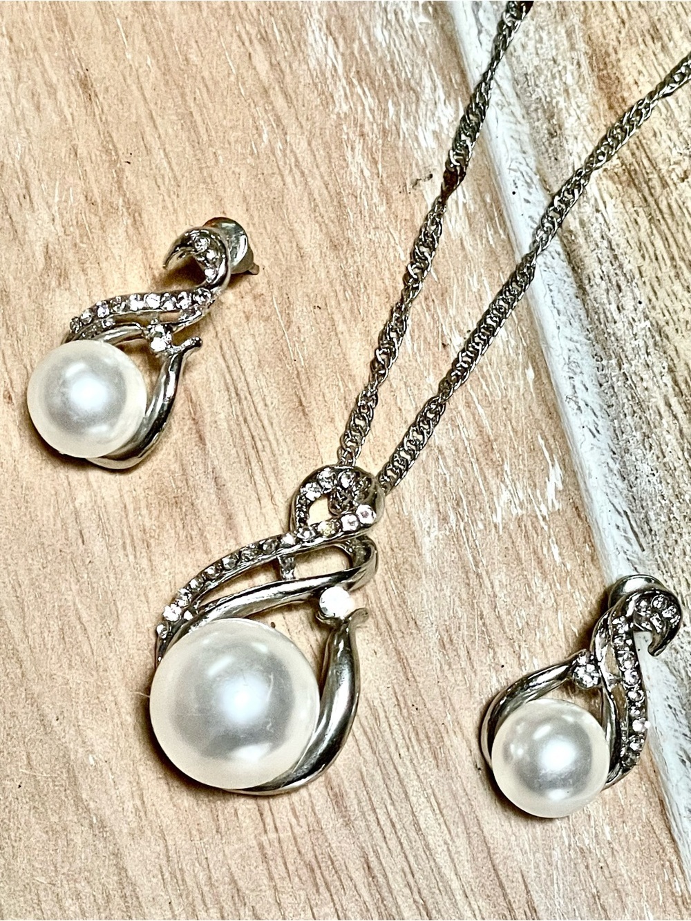 Pearl & Crystal Drop Necklace with Matching Earrings — Silver-Tone White Pearl